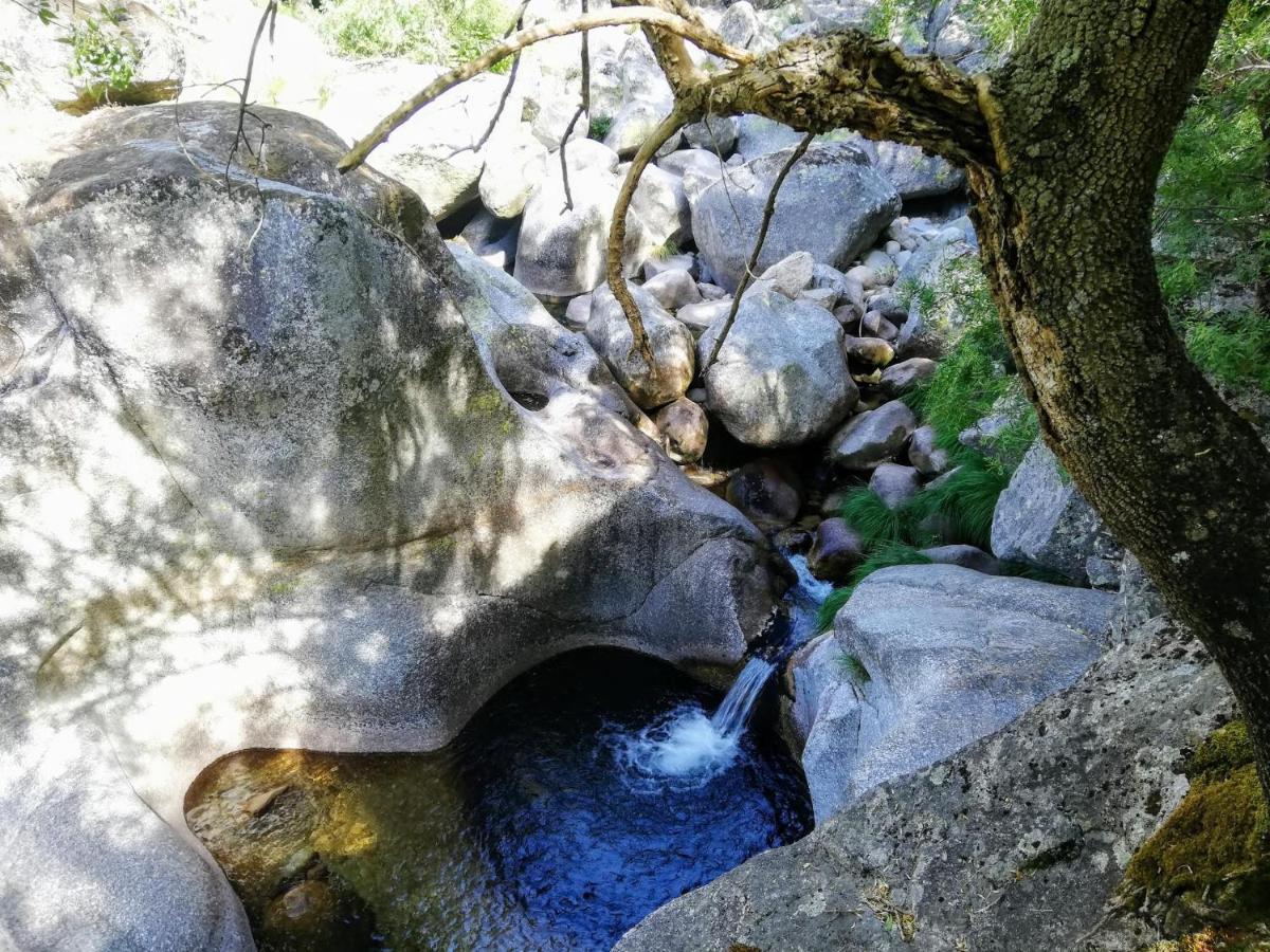 Casa Do Fundo Do Povo - Serra Da Estrela Cortes do Meio 外观 照片